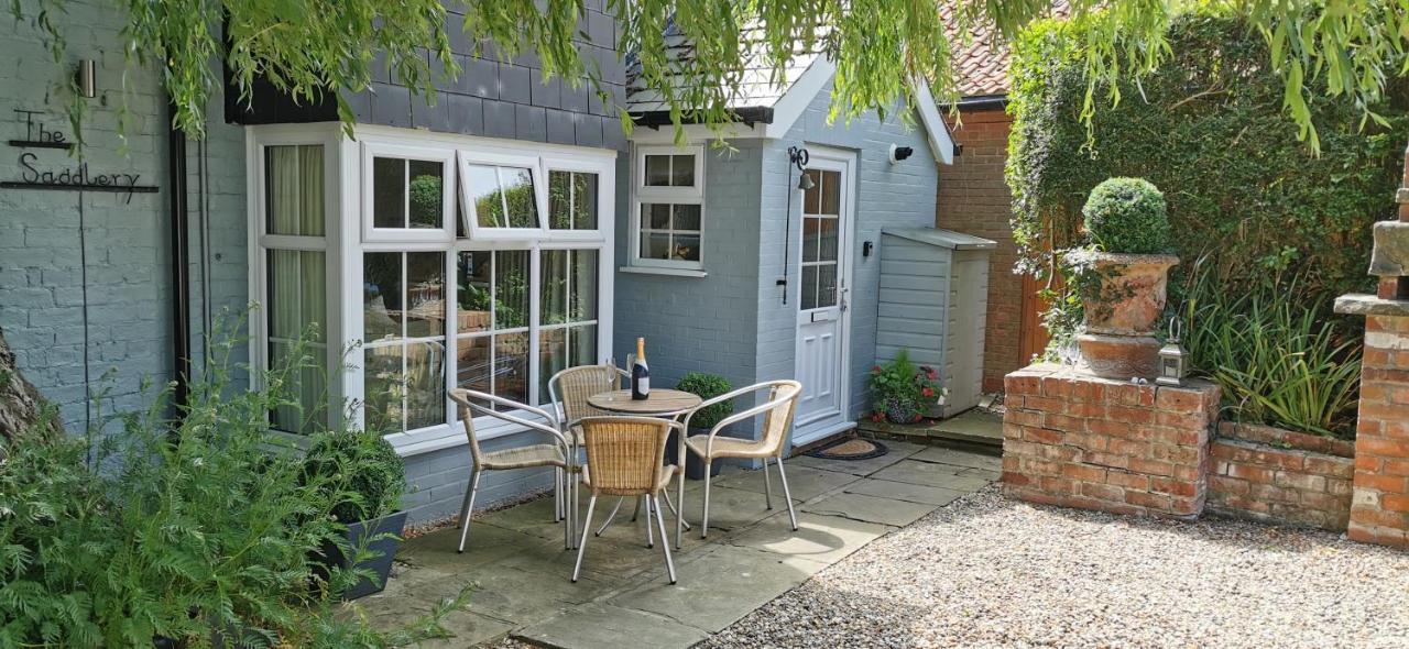 The Saddlery Holiday Cottage - Near Wolds And Coast North Thoresby Bagian luar foto